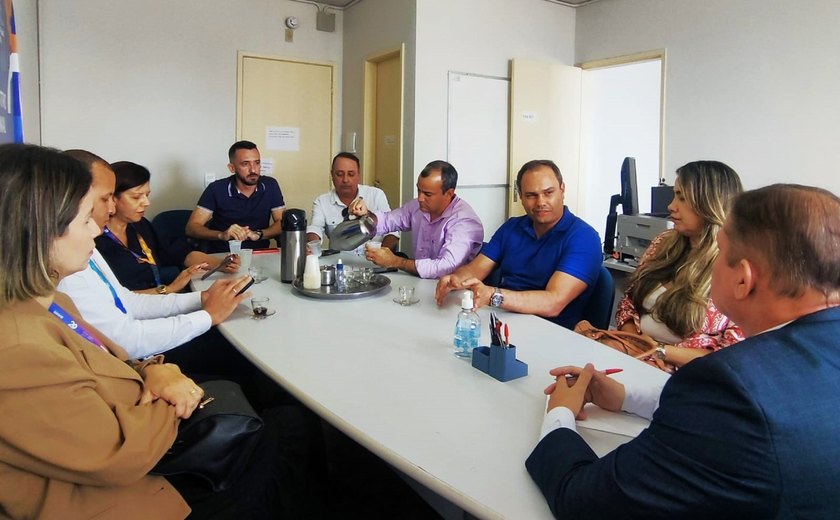 Audiência com superintendente do Trabalho discute práticas antissindicais da Equatorial