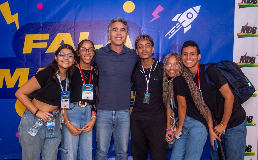 “O aluno da escola pública precisa de condições para competir de igual para igual no Enem”, defende Rafael Brito