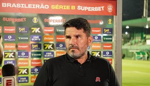 Eduardo Barroca exalta jogadores após virada do CRB sobre o Goiás