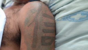 Hospital de Emergência do Agreste tenta localizar familiares de paciente sem identificação
