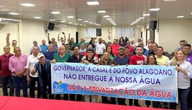 Urbanitários fazem caminhada da Assembleia Legislativa até o Palácio do Governo