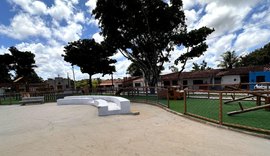 Obras de nova praça no Benedito Bentes estão 90% concluídas