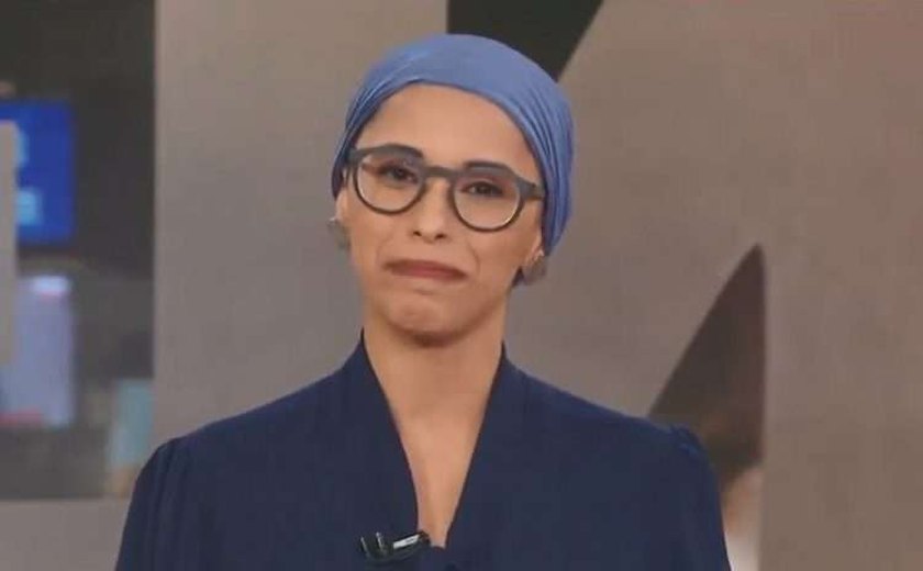 Jornalista da GloboNews se emociona ao dizer que está lutando contra o câncer
