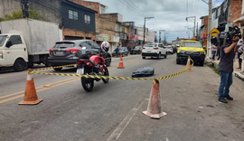 Mulher morre após ser atropelada por motocicleta no Jacintinho