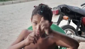 Adolescente de 14 anos morre e seu pai e irmão ficam feridos em capotamento de carro