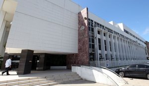 Acusado de matar a irmã por não ter comida pronta em casa vai a júri nesta quarta (27)