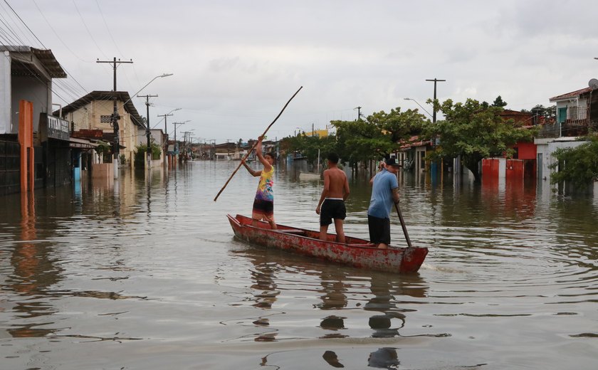 Inmet divulga dois novos avisos de chuvas fortes para Maceió e mais 54 municípios de Alagoas