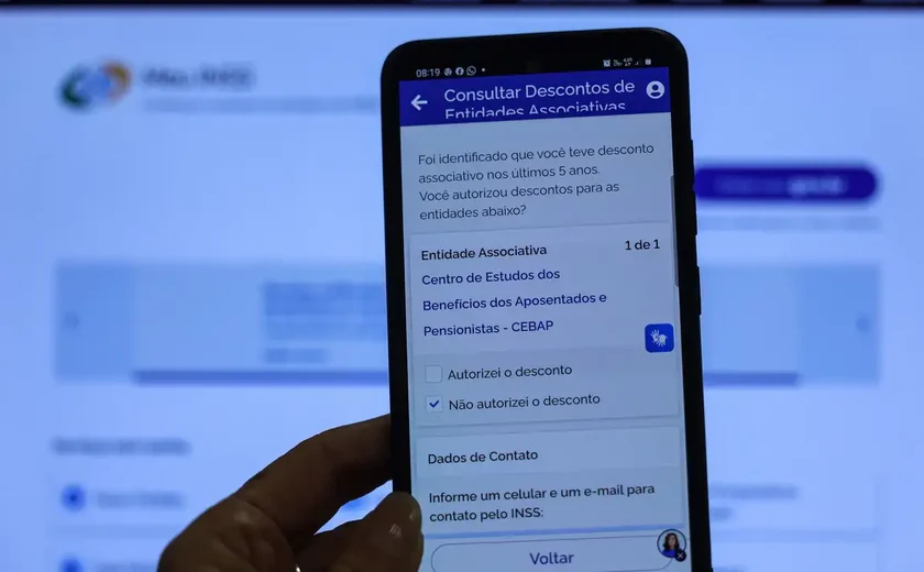 INSS começa a devolver a aposentados mensalidades associativas