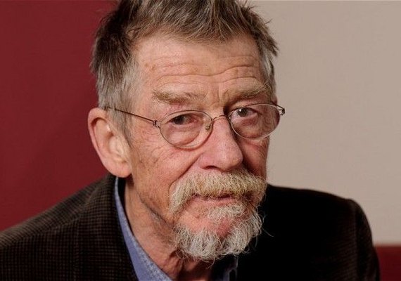 Morre aos 77 anos John Hurt, ator de 'O homem elefante', 'Alien' e 'Harry Potter'