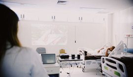 Hospital Metropolitano promove sessões de cinema para pacientes internados com a Covid-19
