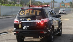 Homem de 66 anos é preso por importunação sexual na orla de Ponta Verde