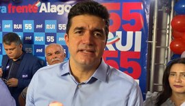 Rui Palmeira oficializa candidatura, mas espera posição de Antônio Albuquerque para indicar seu vice