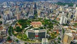 Goiás lidera lista de estados com municípios bloqueados de receber repasses federais