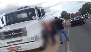 PC/AL recupera caminhão roubado em menos de 24 horas após o crime em Lajedo-PE