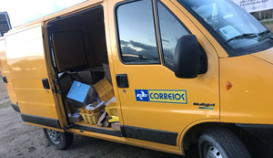 Veículo dos Correios é roubado na Cidade Universitária