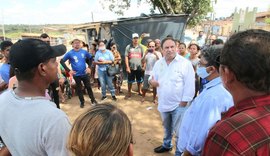 Em visita a acampamento, Luciano defende moradia digna para os arapiraquenses