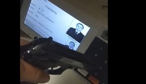 TSE atende ação do PT e proíbe armas nas seções eleitorais
