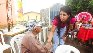 Em visita ao Agreste, Gabi ouviu as demandas dos moradores de Feira Grande e Tanque D’Arca