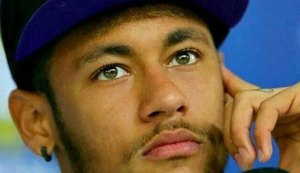 Neymar agradece apoio de amigos e fãs após prestar depoimento no Rio de Janeiro