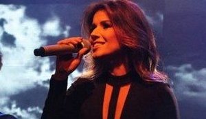 Paula Fernandes relembra depressão: 'Queria pular da janela'
