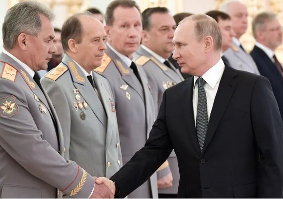 Putin diz que Rússia não atacará Otan, mas jatos do ocidente serão abatidos na Ucrânia