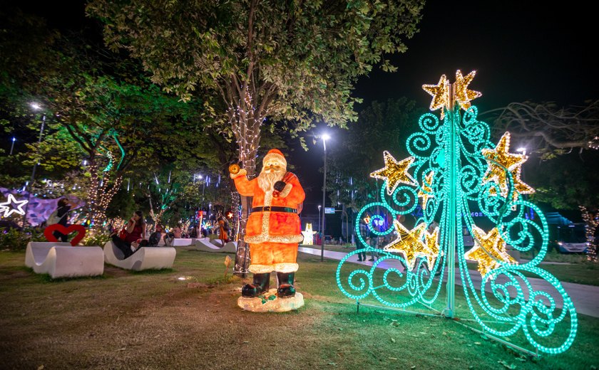 Prefeitura de Maceió inaugura iluminação de Natal no aniversário da cidade