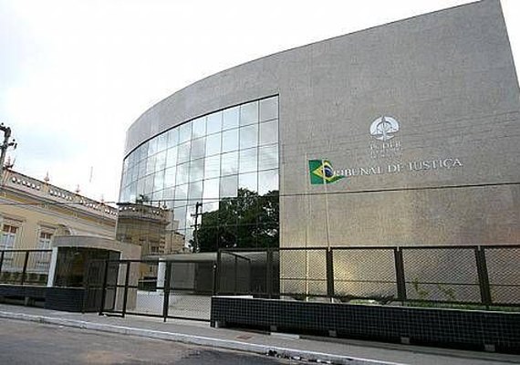 Ex-prefeita de Estrela de Alagoas acusada de homicídio vai a júri terça (16)