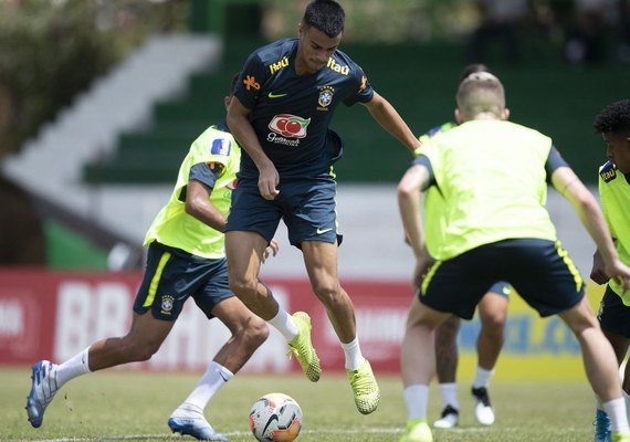 Preparador físico defende recondicionamento gradativo de jogadores de futebol