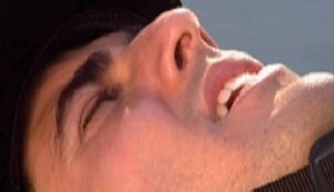 'Laços de Família': Edu sofre acidente e vai parar em cadeira de rodas