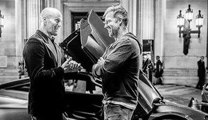 The Rock posta foto de primeiro dia de filmagem de spin-off de 'Velozes'