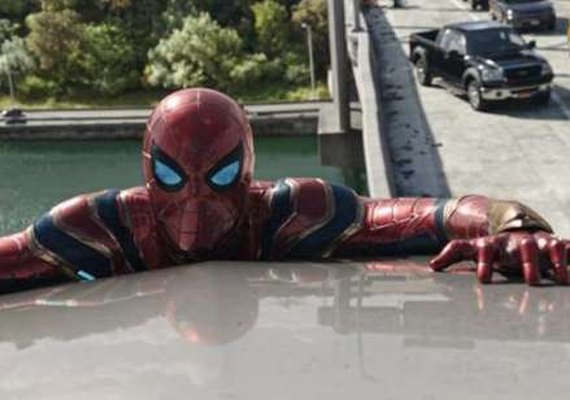 Homem-Aranha: Sem Volta Para Casa se torna 6ª maior bilheteria da história