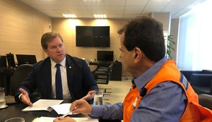 Após audiência com Marx, Defesa Civil nacional vai ao Pinheiro para ação emergencial