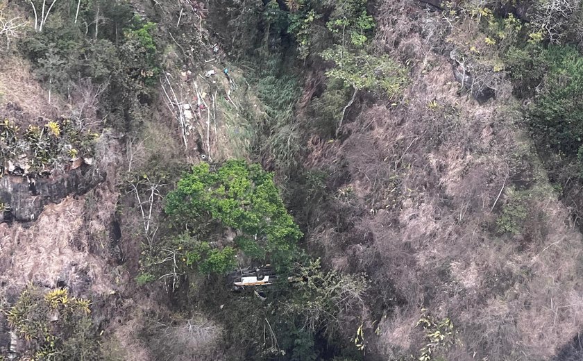 Motorista se queixava de freios do ônibus escolar que caiu em ribanceira na Serra da Barriga