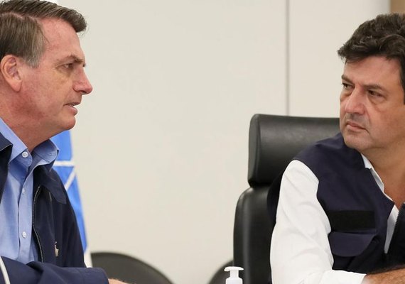 Bolsonaro detona Mandetta e diz que falta humildade a ele