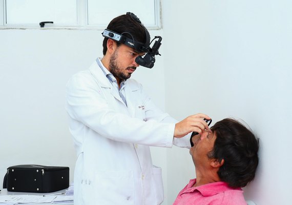 Mutirão para diagnóstico de retinopatia diabética é realizado no Hospital Metropolitano