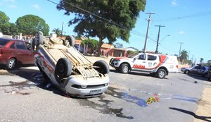 Soldado que dirigia viatura da PM que capotou na Santa Amélia morre no HGE