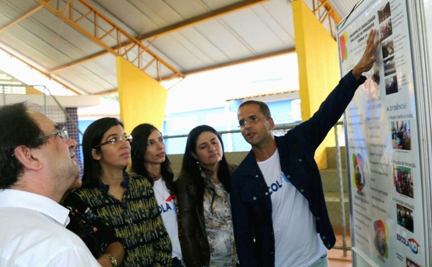 Luciano destaca participação das famílias na escola em Lagoa da Canoa