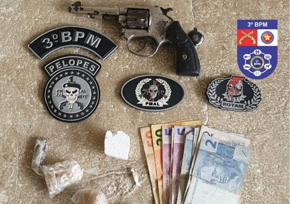 Guarnições apreendem armas e drogas em ações distintas em Arapiraca e Joaquim Gomes