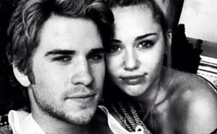 Miley Cyrus e Hemsworth se casaram em segredo no Ano Novo, diz jornais