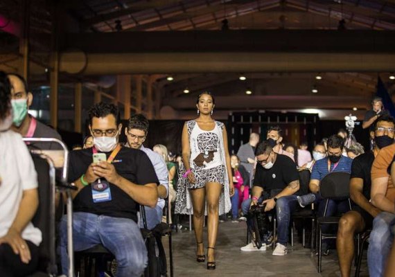 Com apoio do Sebrae, desfile de moda afro sobe ao palco do Trakto Marketing Show