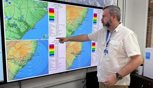 Semarh anuncia Estado de Atenção para chuvas contínuas e risco de alagamentos em Alagoas