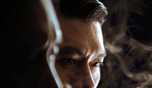 Primeira série do diretor de 'Infiltrados' ganha teaser violento