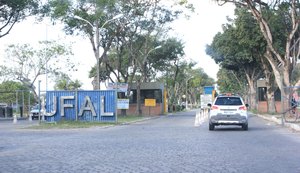 Greve de técnicos não deve interferir nas aulas da Ufal