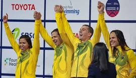 Com direito a recorde mundial, Brasil brilha no Mundial de natação