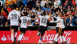 Valencia vence Espanyol e volta a ganhar em casa após quase 4 meses