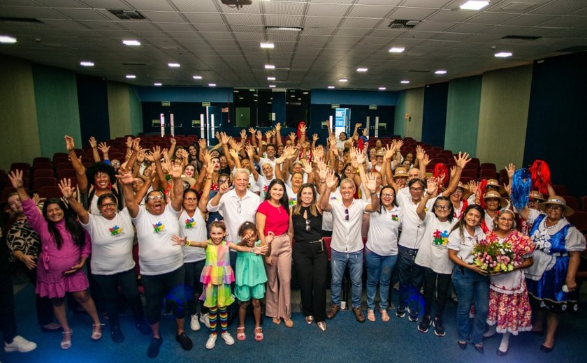 4ª Mostra Cultural da Semdes reúne usuários do Serviço de Convivência