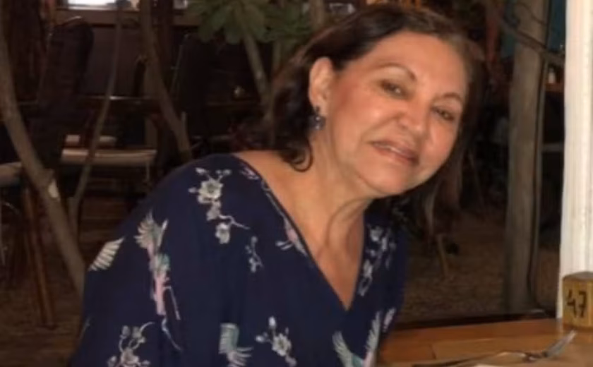 Mulher morre ao cair de escada de avião no desembarque em Congonhas, em SP