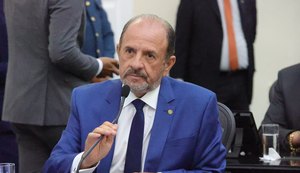 Deputado repudia acusação genérica sobre esconderijo de suspeito de estupro