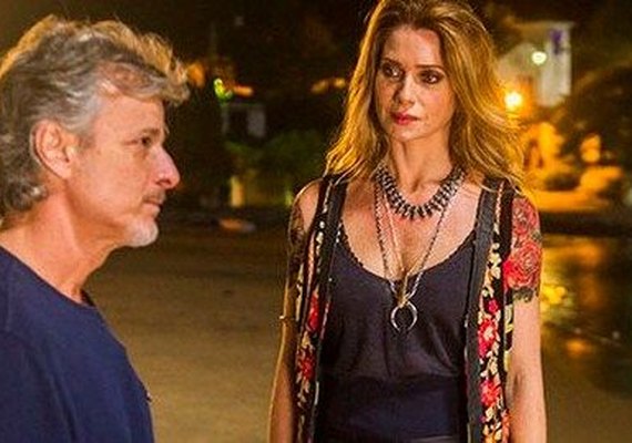 'Sol Nascente': Lenita conta a Vittorio que abandonou filha recém-nascida
