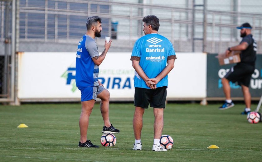 Grêmio se reapresenta sem titulares após empate com o Novo Hamburgo